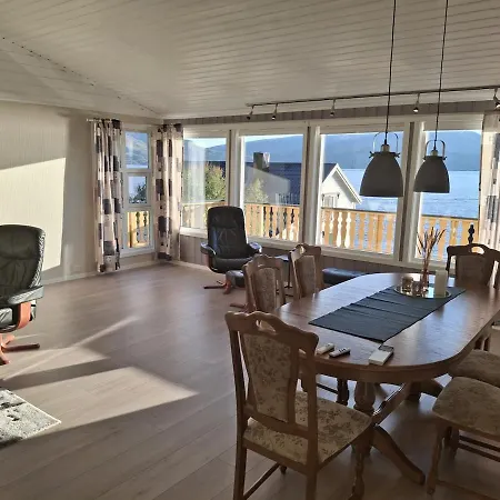 I Rolige Omgivelser Midt I Naturen * Tromsø