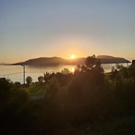 I Rolige Omgivelser Midt I Naturen Tromsø
