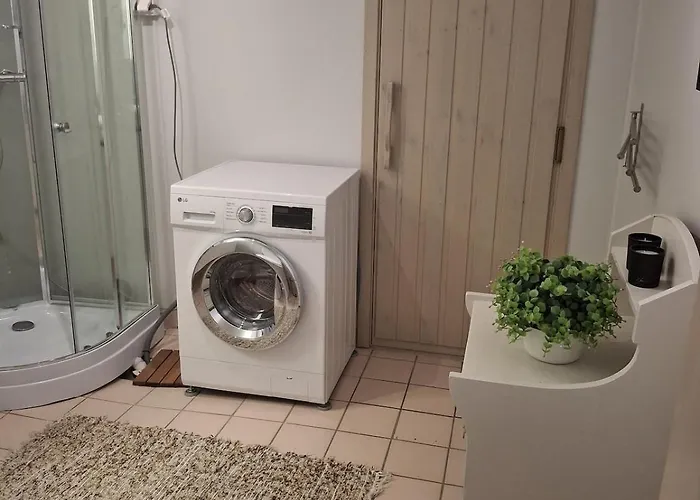 I Rolige Omgivelser Midt I Naturen