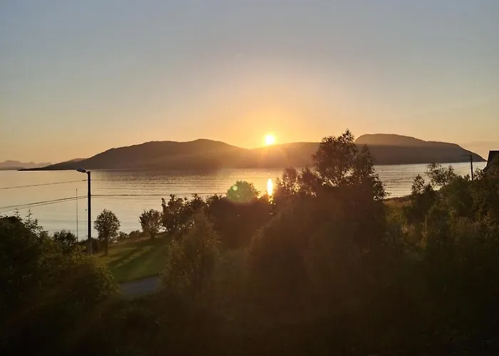 I Rolige Omgivelser Midt I Naturen Tromsø